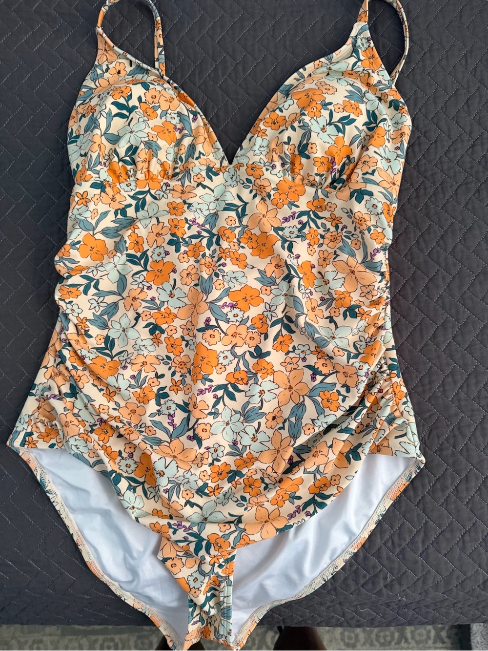 Cupshe Floral One-Piece Swimsuit in Orange and Cream